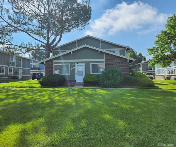 1216 S Uvalda ST, Aurora, CO 80012