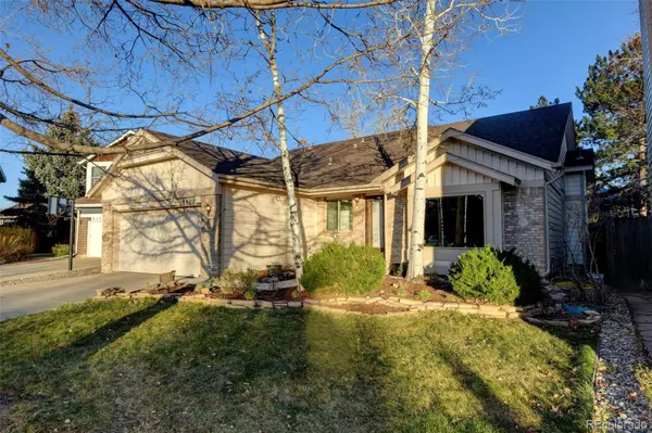 Arvada, CO 80005,8482 Oak ST