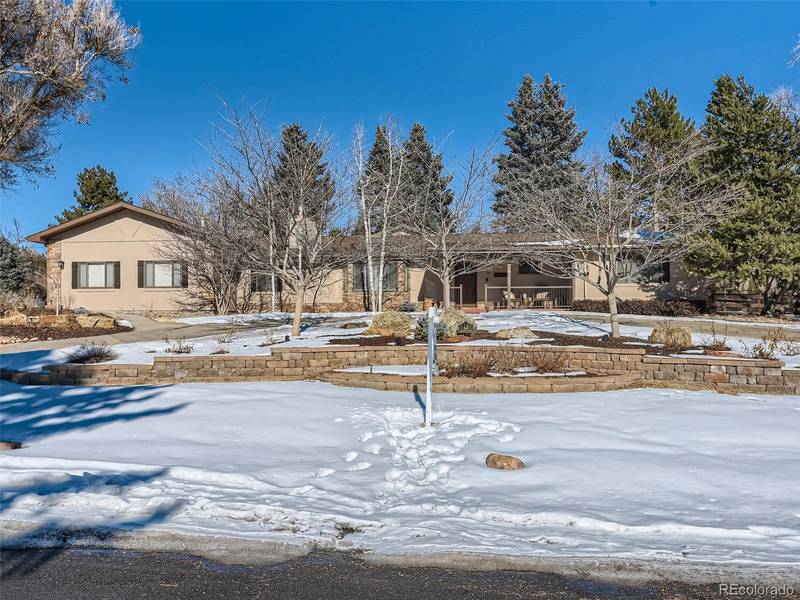 13 Bradbury LN, Littleton, CO 80120