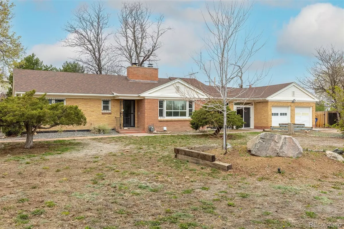 Aurora, CO 80011,1345 Laredo ST