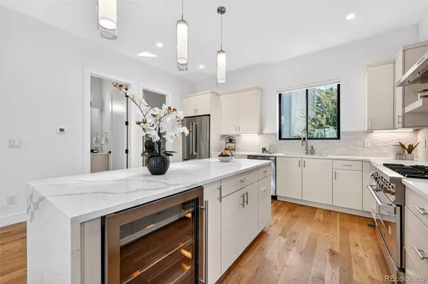 Denver, CO 80205,1150 26th ST