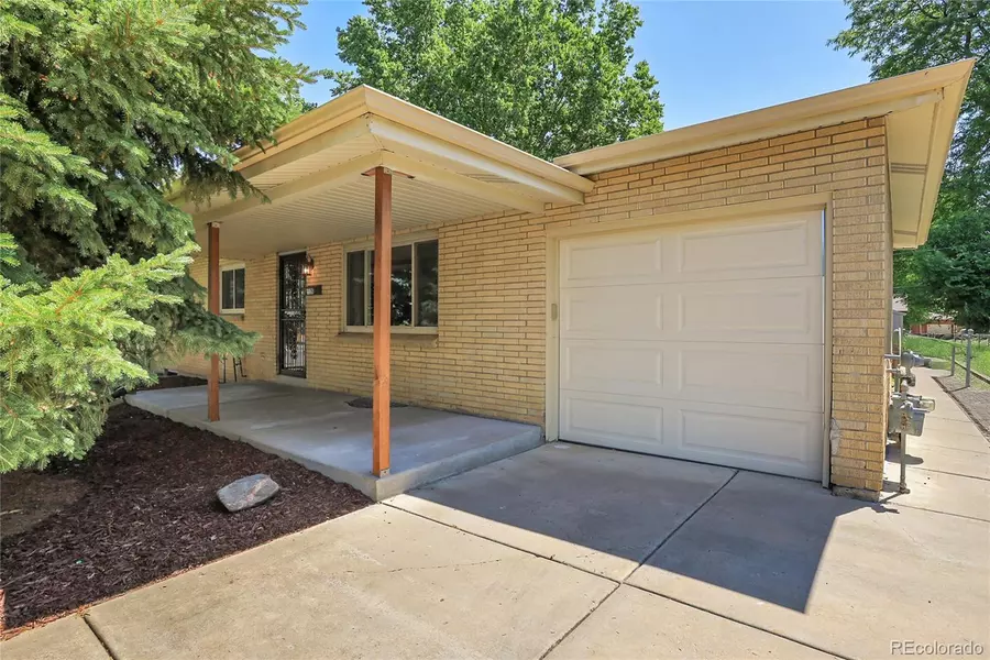 2236 S Osceola ST, Denver, CO 80219