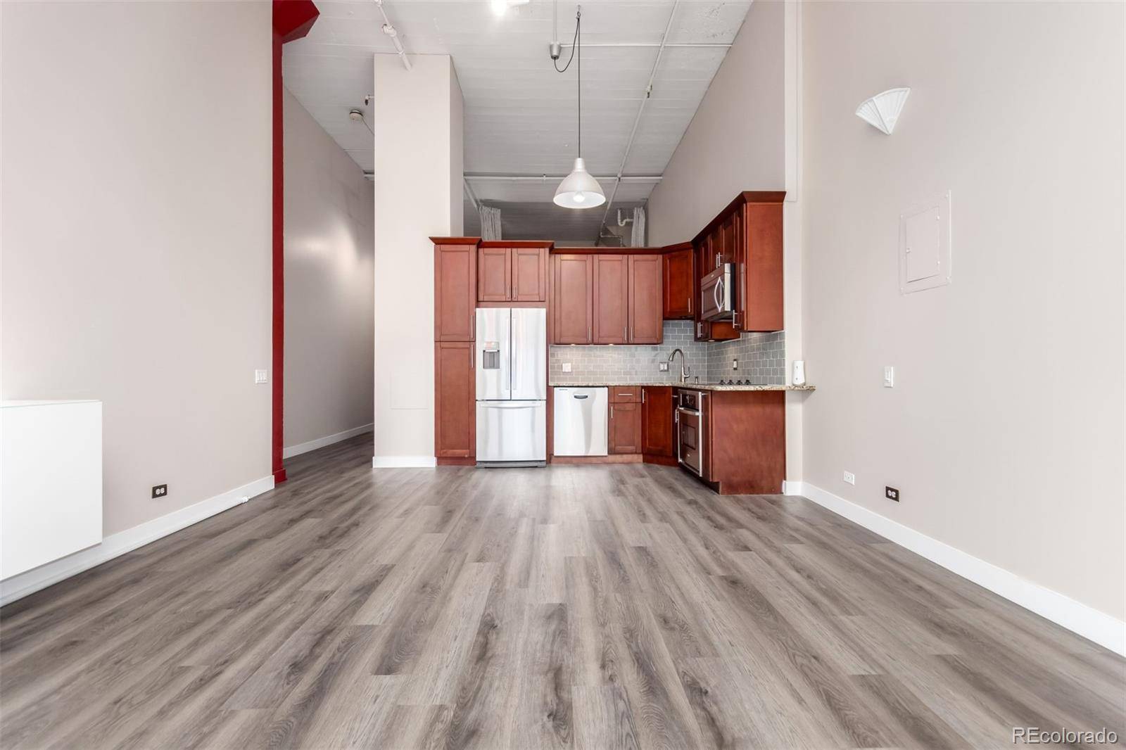 Denver, CO 80202,720 16th ST #207