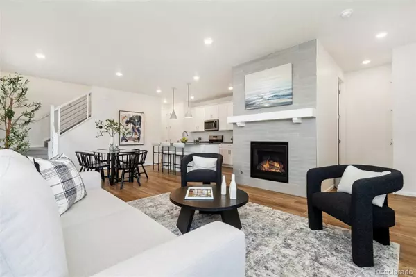 6220 N Nepal CT, Aurora, CO 80019