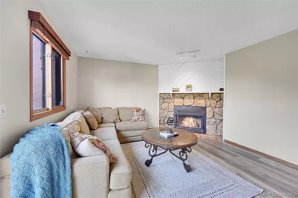 Lakewood, CO 80226,420 S Cody CT