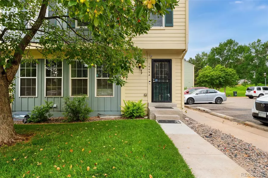 1649 S Ivory CIR #A, Aurora, CO 80017