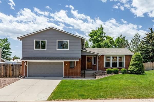 6552 W Morraine PL, Littleton, CO 80128