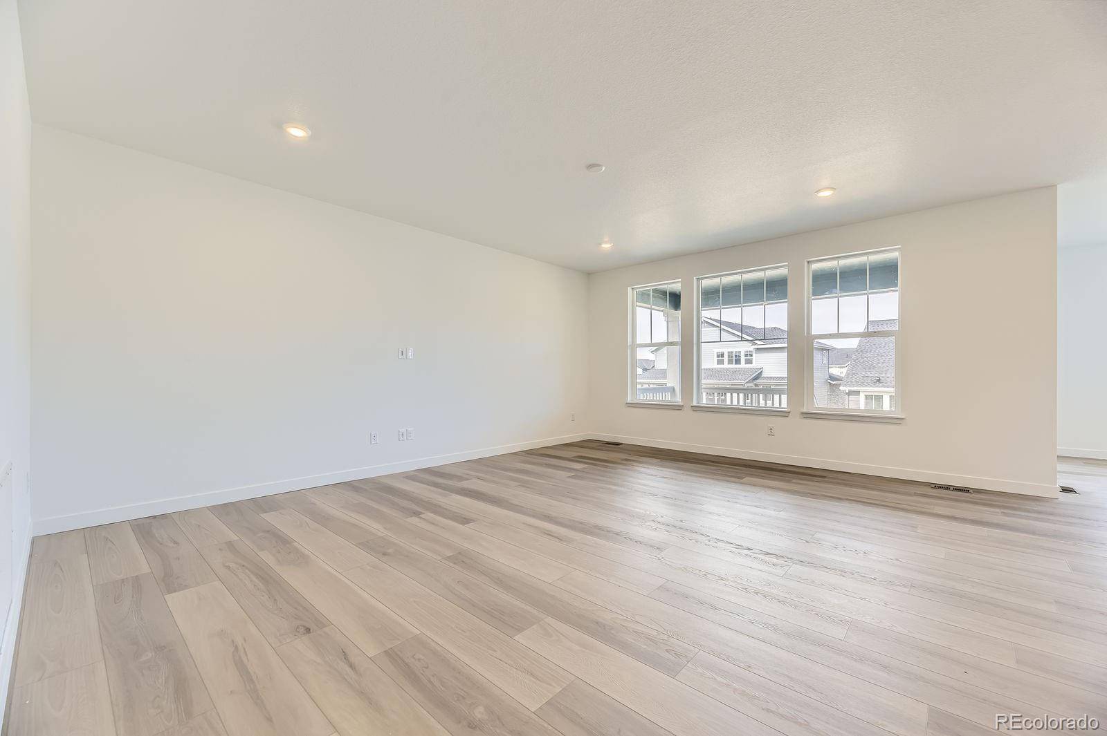 Aurora, CO 80018,24715 E Evans DR