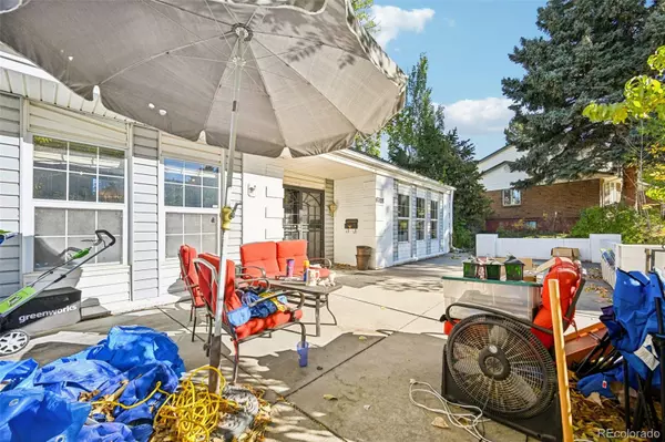 Centennial, CO 80122,6708 S Detroit CIR
