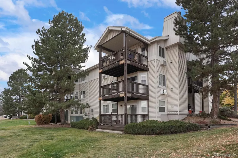 17473 E Mansfield AVE #111WL, Aurora, CO 80013