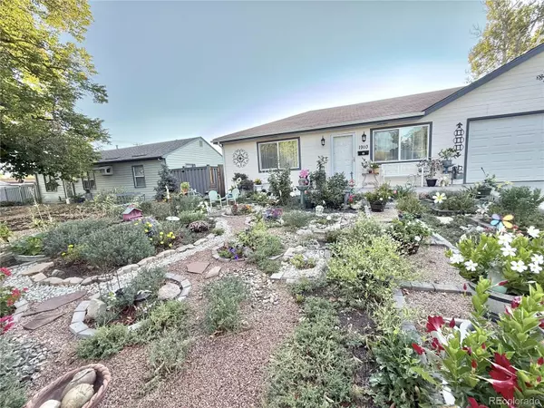 Denver, CO 80219,1910 S Knox CT
