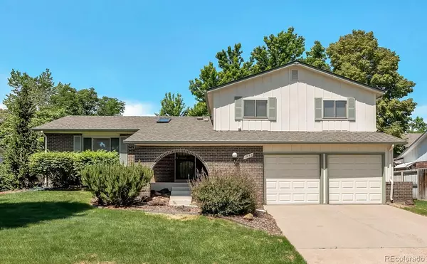 1953 S Newark WAY,  Aurora,  CO 80014