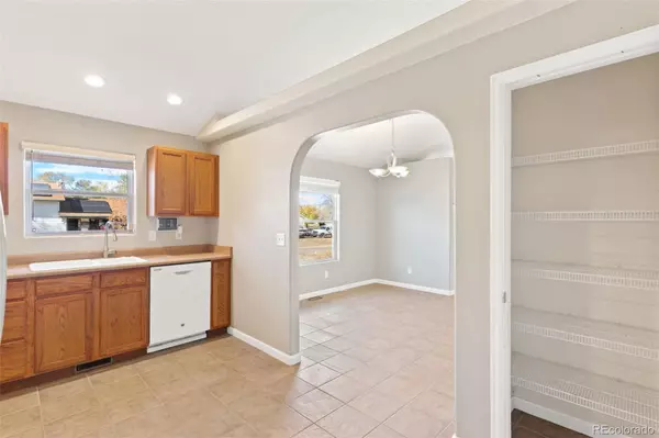 Pueblo, CO 81007,634 S Burro DR