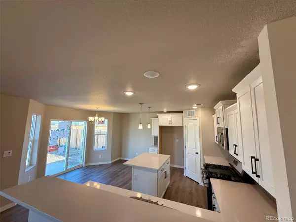 Watkins, CO 80137,28329 E 7th PL