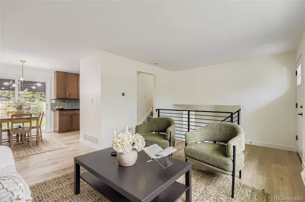 Centennial, CO 80122,7385 S Elm CT