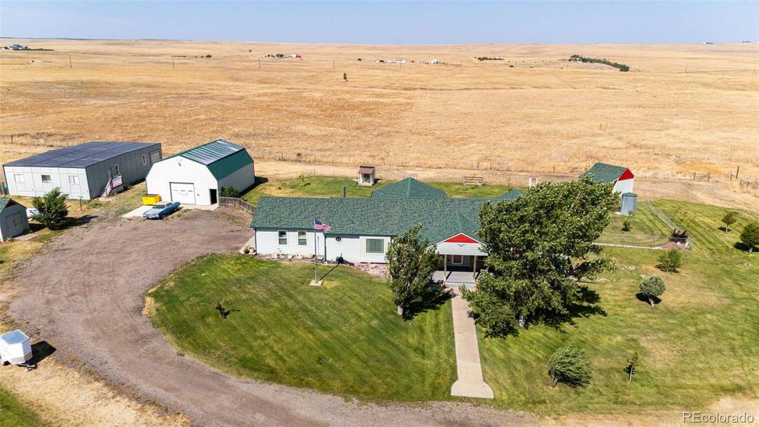 6751 S County Road 129, Bennett, CO 80102