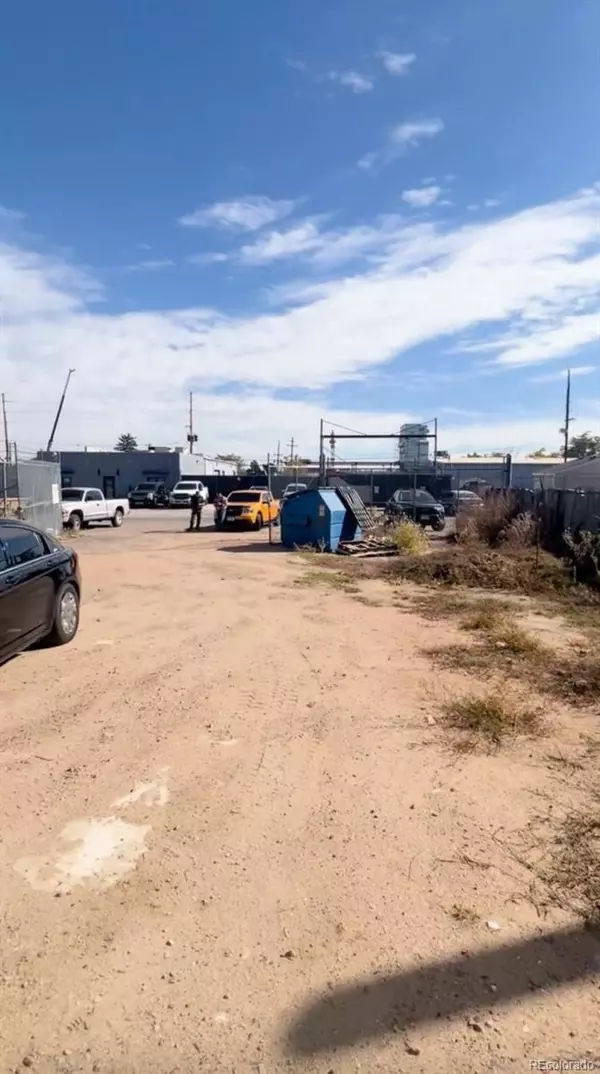 Denver, CO 80216,5275 Adams ST