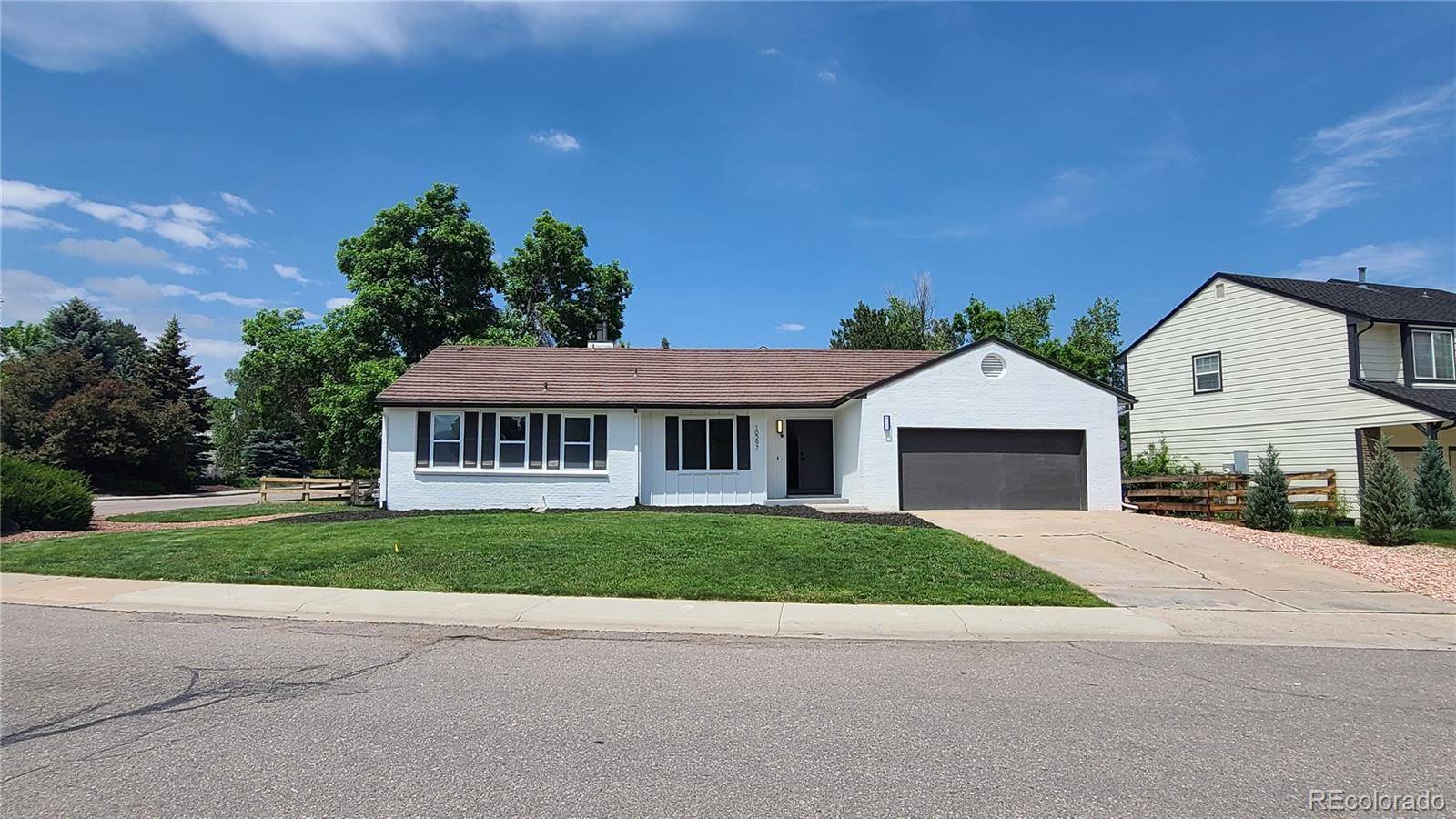 10297 W Crestone MTN, Littleton, CO 80127