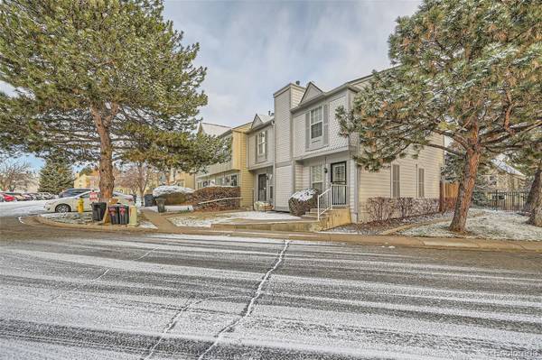 1650 S Ivory CIR #C, Aurora, CO 80017