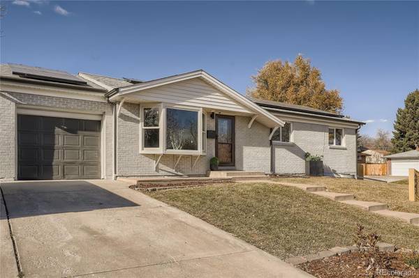 4947 S Perry ST, Littleton, CO 80123