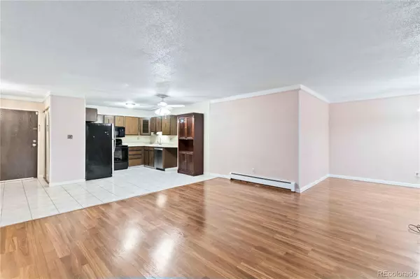 Denver, CO 80224,7020 E Girard AVE #303