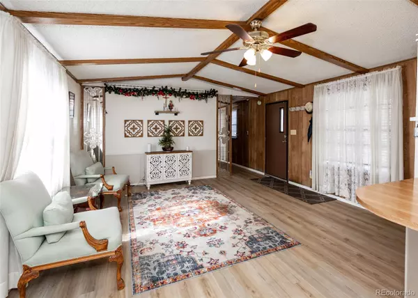 Colorado Springs, CO 80906,2840 S Circle DR