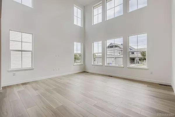 Loveland, CO 80538,3176 Ironton DR