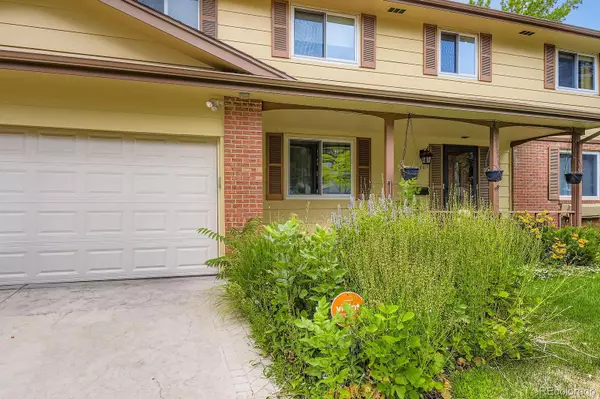Centennial, CO 80122,6801 S Gilpin CIR