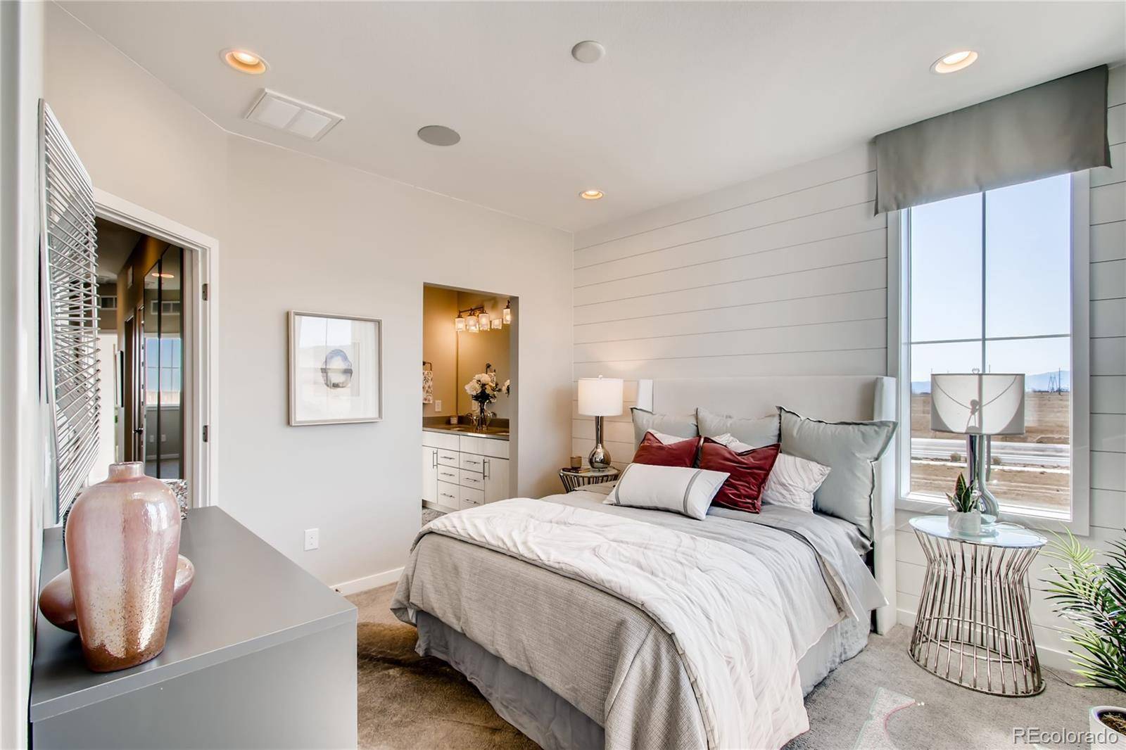 Broomfield, CO 80021,467 Interlocken BLVD #104