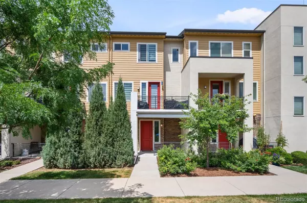 Littleton, CO 80122,694 E Hinsdale AVE