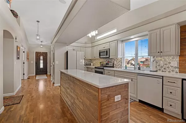 Denver, CO 80249,4192 Ireland CT