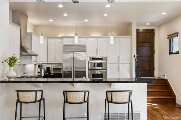 Denver, CO 80206,138 Monroe ST