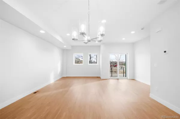 Arvada, CO 80002,5189L Carr ST