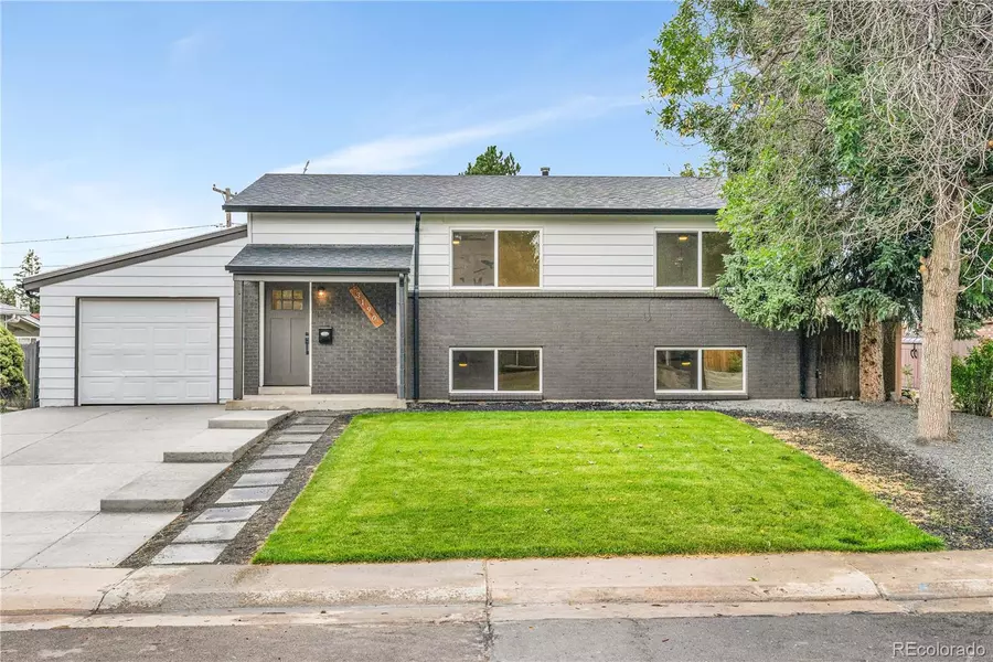3190 W 95th AVE, Westminster, CO 80031
