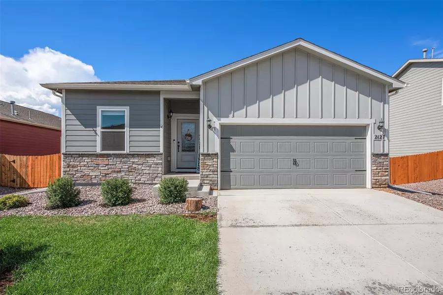 2127 Dexter ST, Mead, CO 80542