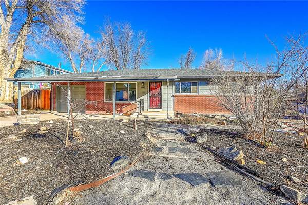 5442 S Cedar ST, Littleton, CO 80120