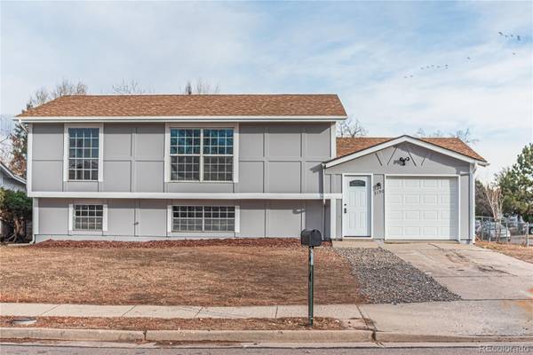 3190 S Hoyt WAY, Lakewood, CO 80227