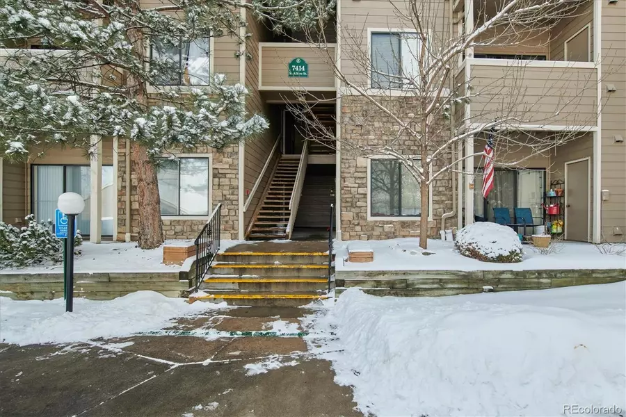 7414 S Alkire ST #207, Littleton, CO 80127