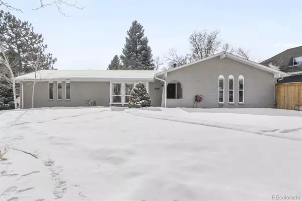 6612 W Frost AVE, Littleton, CO 80128