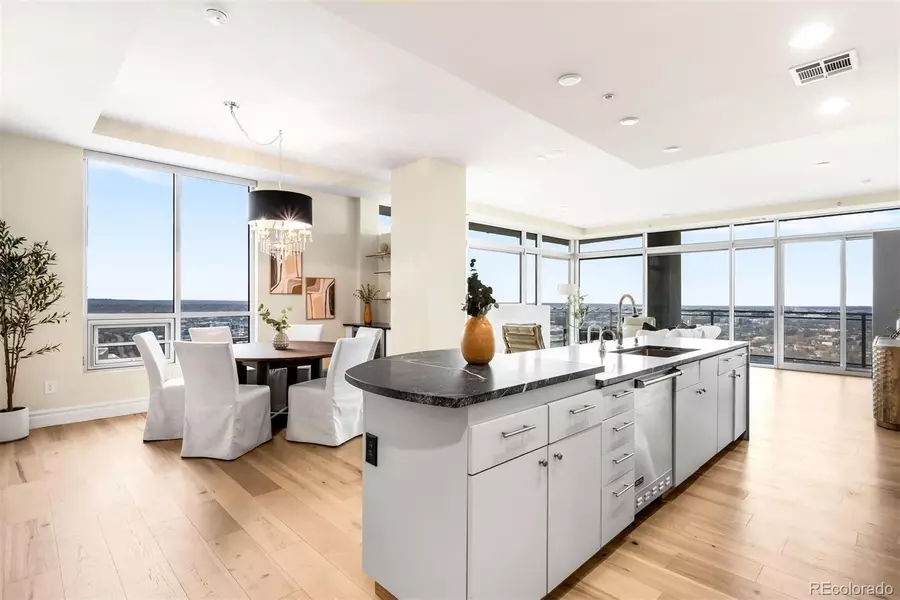 2001 Lincoln ST #3121, Denver, CO 80202
