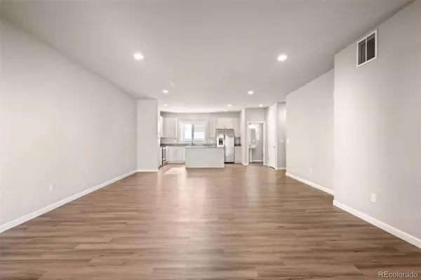 Commerce City, CO 80640,11250 Florence ST #9E