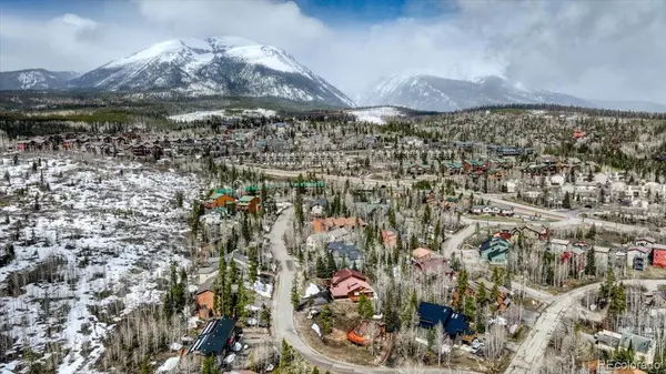 Silverthorne, CO 80498,211 Burgundy CIR