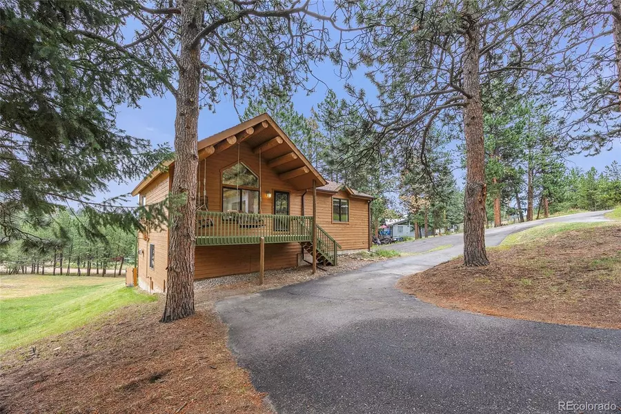 478 Chickadee LN, Bailey, CO 80421