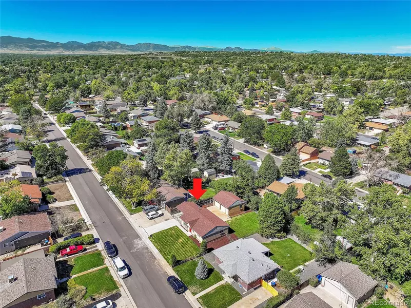 6087 W 61st PL, Arvada, CO 80003