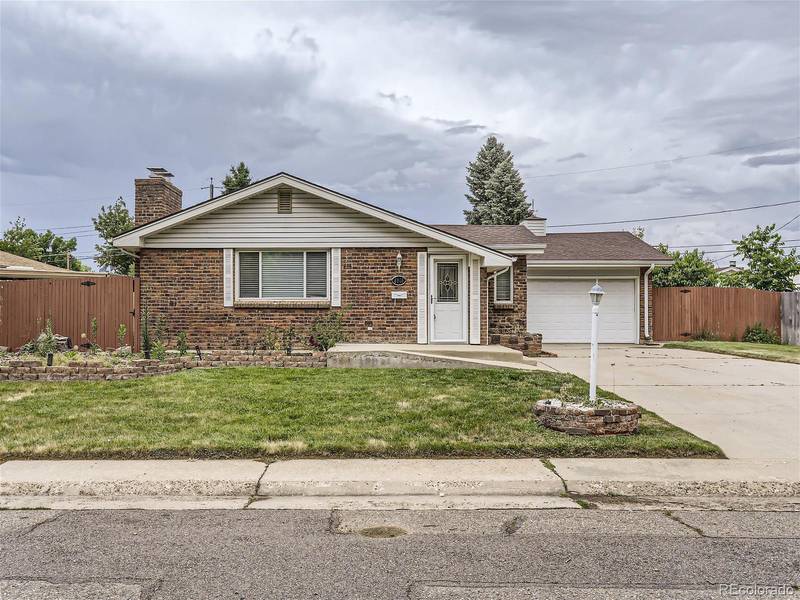 6006 Moore ST, Arvada, CO 80004