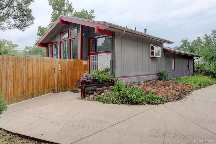 781 Garrison ST, Lakewood, CO 80215