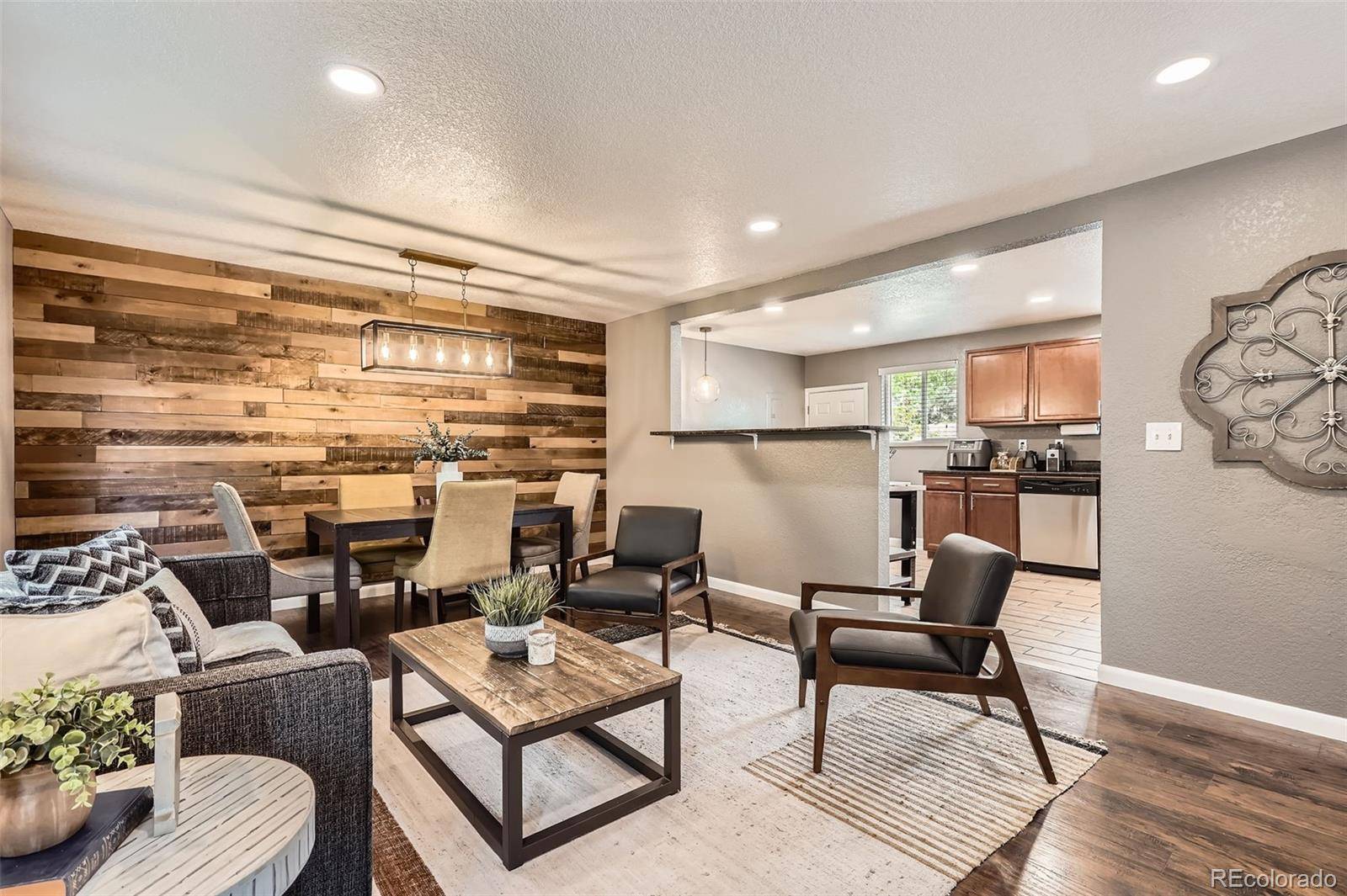 Arvada, CO 80003,6046 Vrain ST