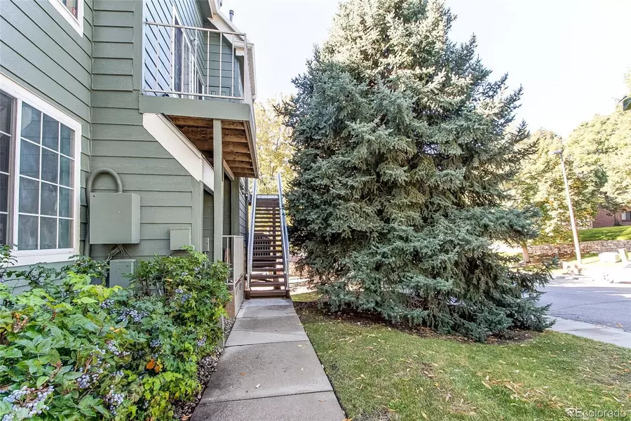 868 S Reed CT #G, Lakewood, CO 80226