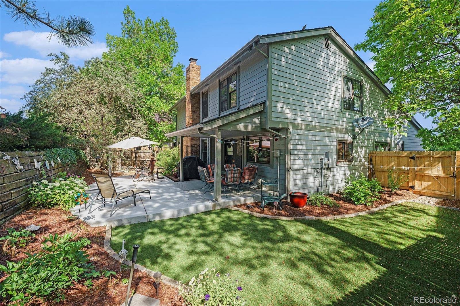 Arvada, CO 80005,8002 Field CT