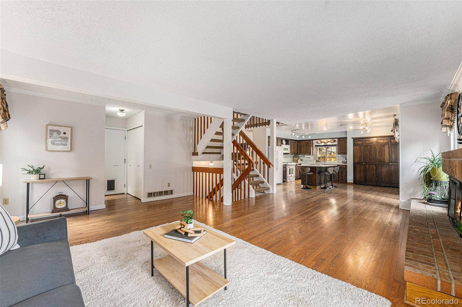 Arvada, CO 80005,8002 Field CT